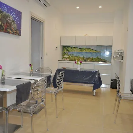 ベッド・アンド・ブレックファスト Degli Aranci